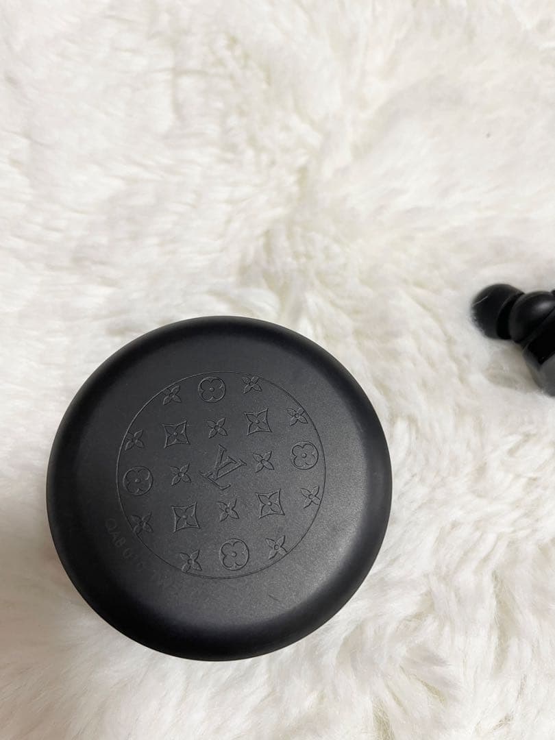 Louis Vuitton ワイヤレスイヤホン ブラック動作確認済み