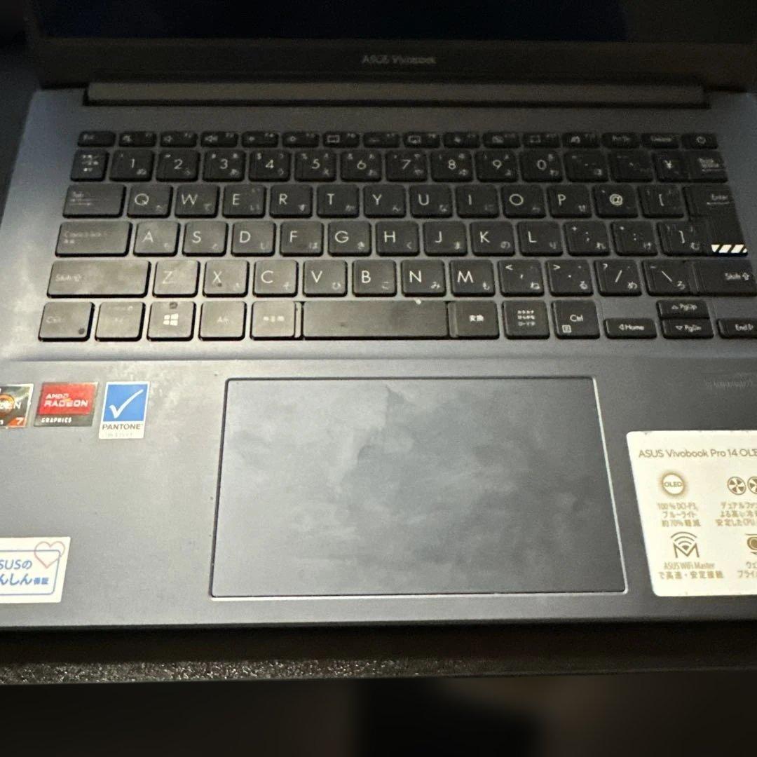 ASUS VivoBook Pro 14 XOLED本体