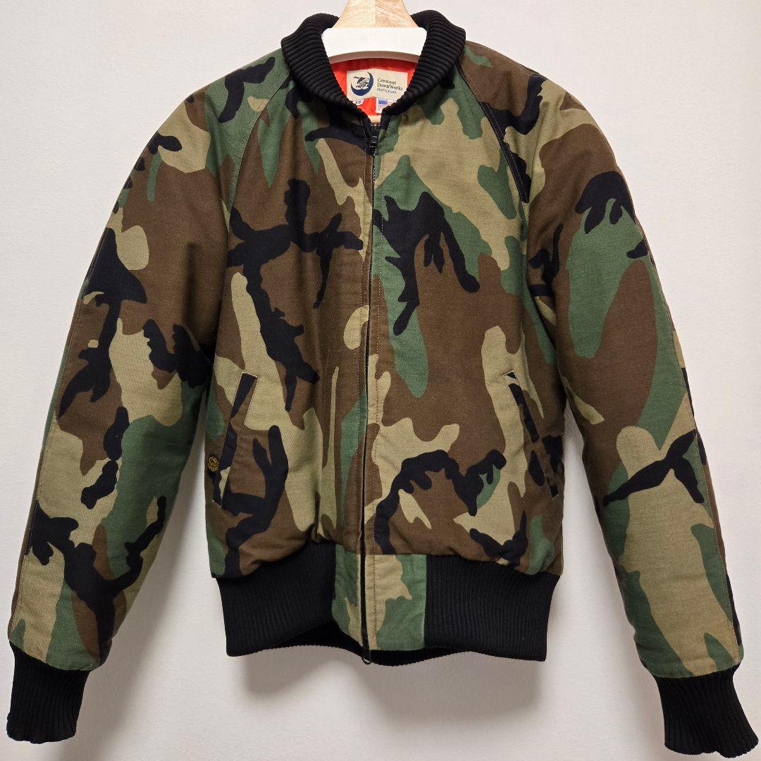 Crescent Down Works 別注 ダウンボンバージャケット