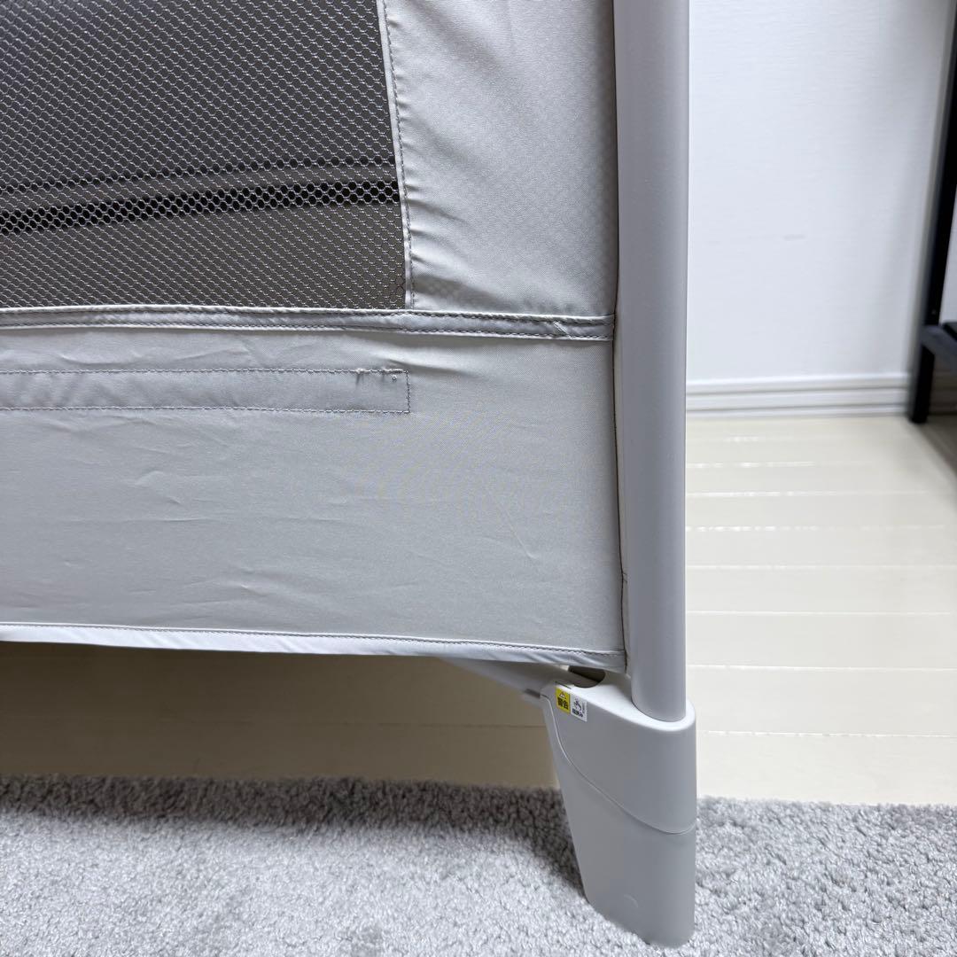 ココネルエアー AB アップリカ　ベビーベッド　グレーベアー