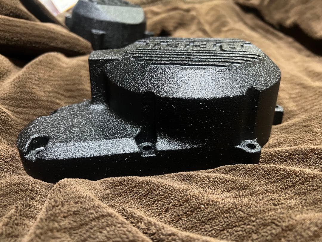 ZRX400 BEET ポイントカバー、ジェネレーターカバー　結晶塗装黒