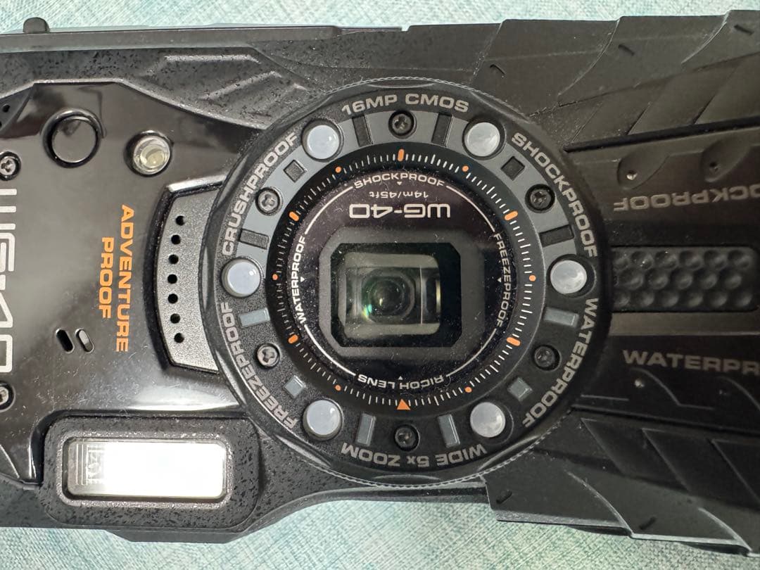 【美品】RICOH WG-40 防水デジタルカメラ メモリ64GB付き