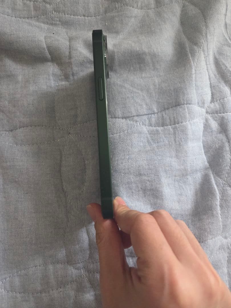 iPhone13 256GB グリーン バッテリー87% SIMフリー