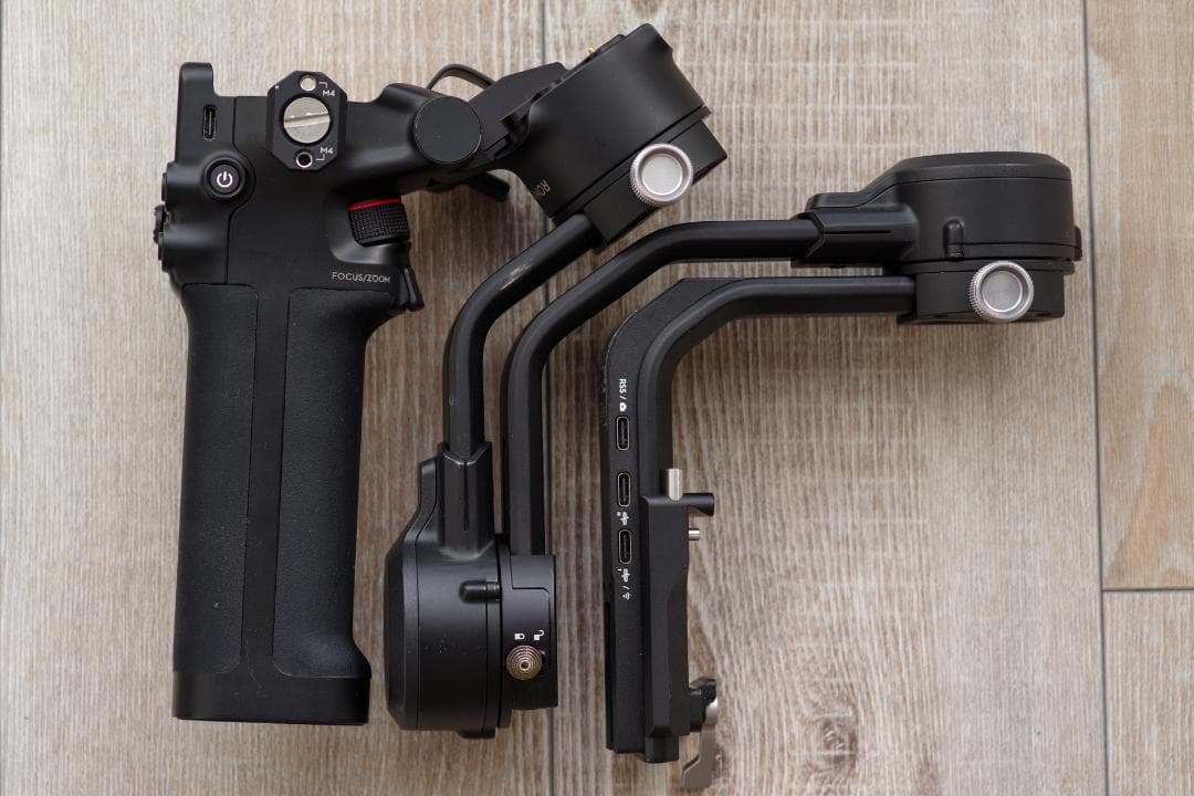 DJI RSC2 ジンバル　延長用グリップ破損あり