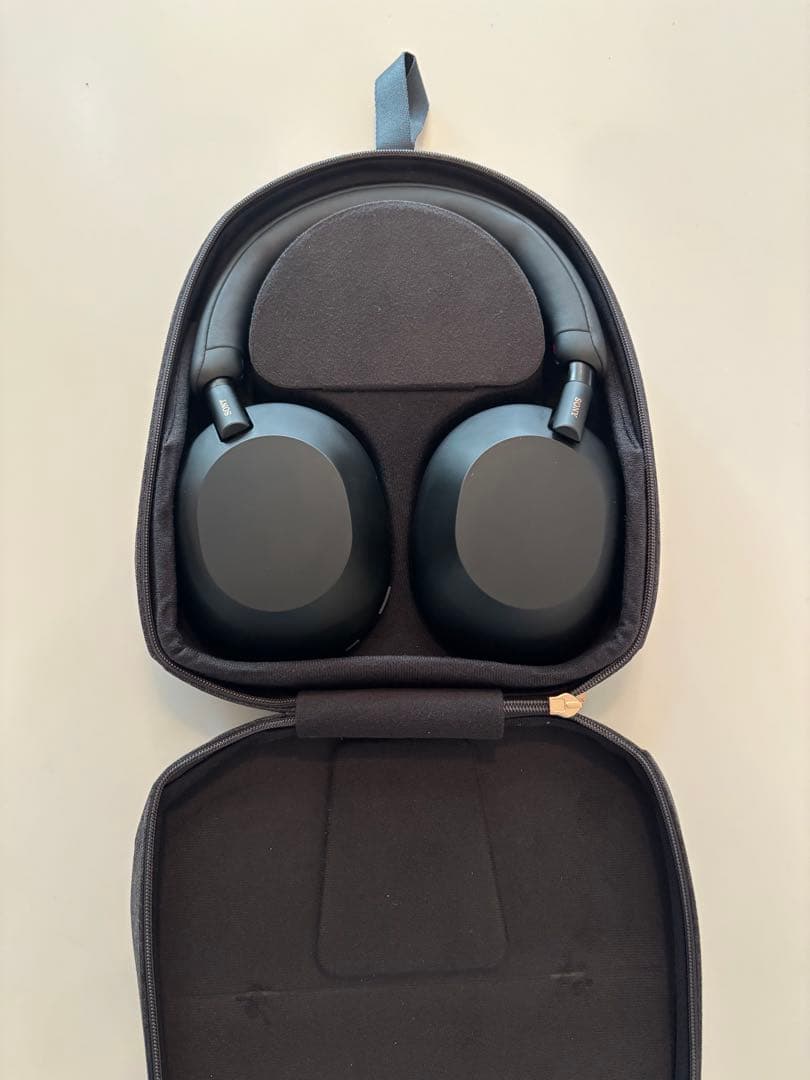 Sony WH-1000XM5（超美品）