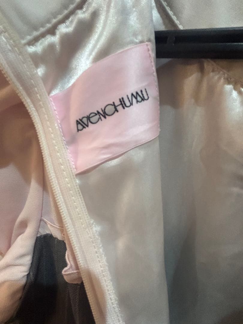 AVENCHUMU ストライプフリルコルセットバルーンワンピース