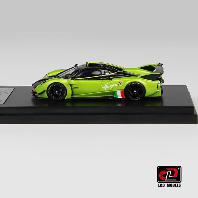 LCD 1/64 パガーニ Pagani Huayra R ウアイラ Green