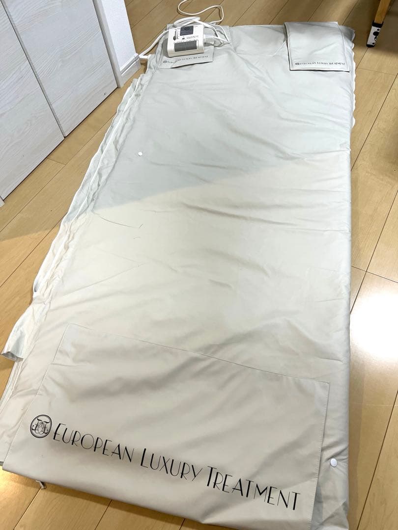 EUROPEAN LUXURY TREATMENT サウナ 岩盤浴マット
