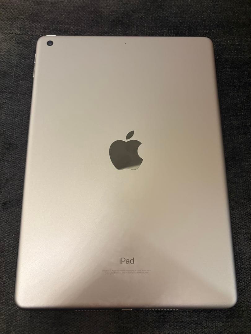【美品】iPad 第六世代128GB Wi-Fi スペースグレイ