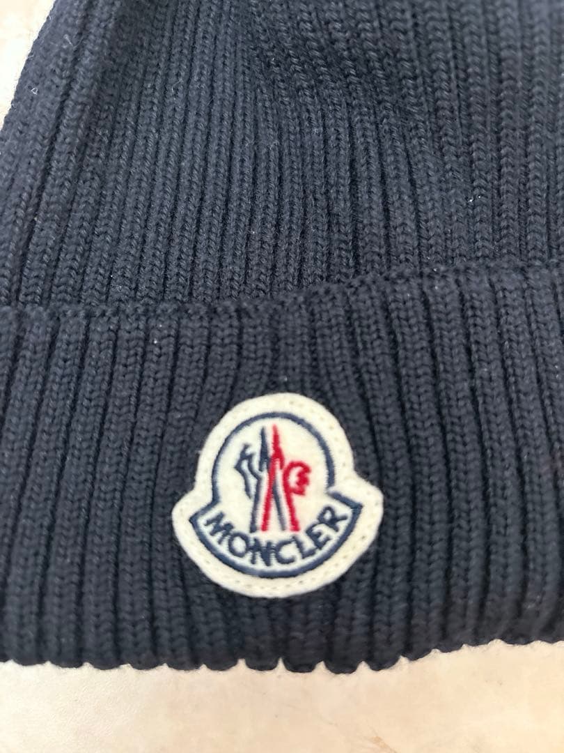 モンクレール　ニット　ビーニー　帽