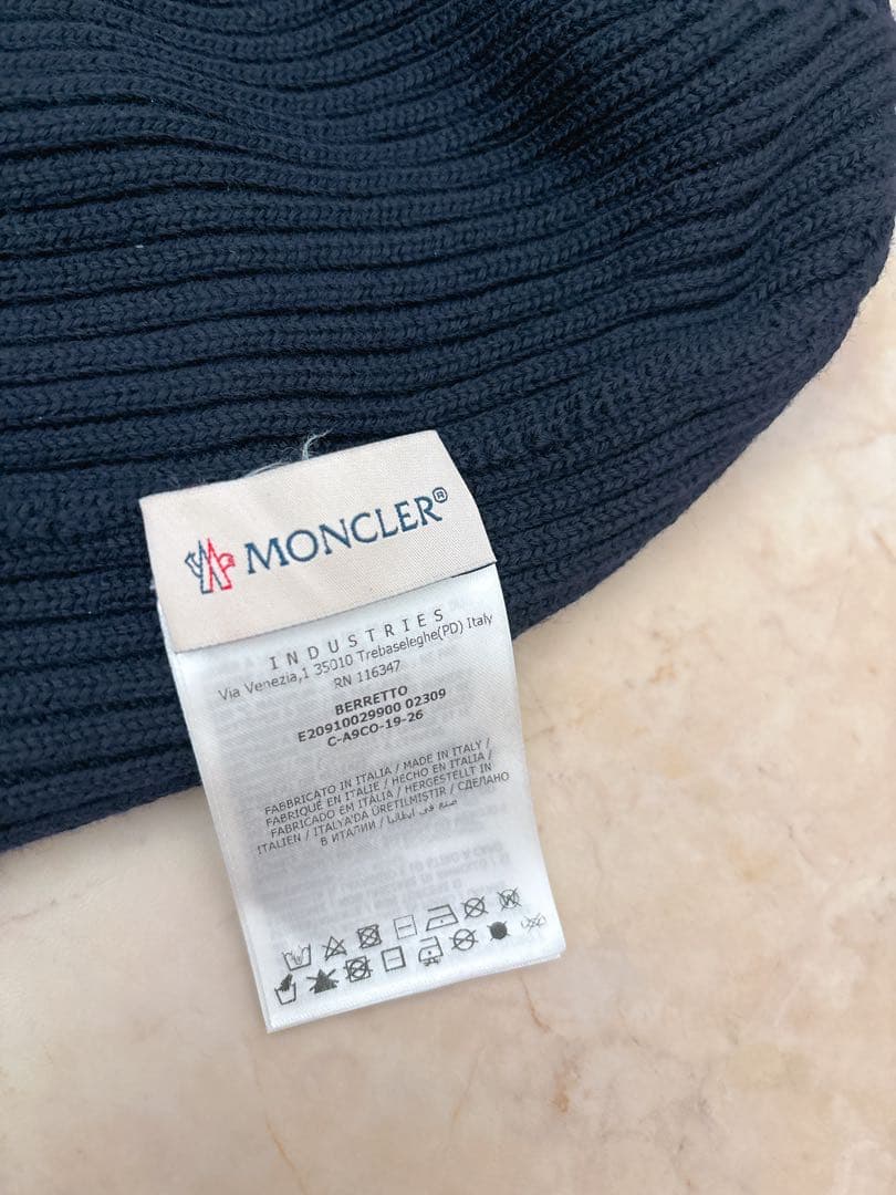 モンクレール　ニット　ビーニー　帽