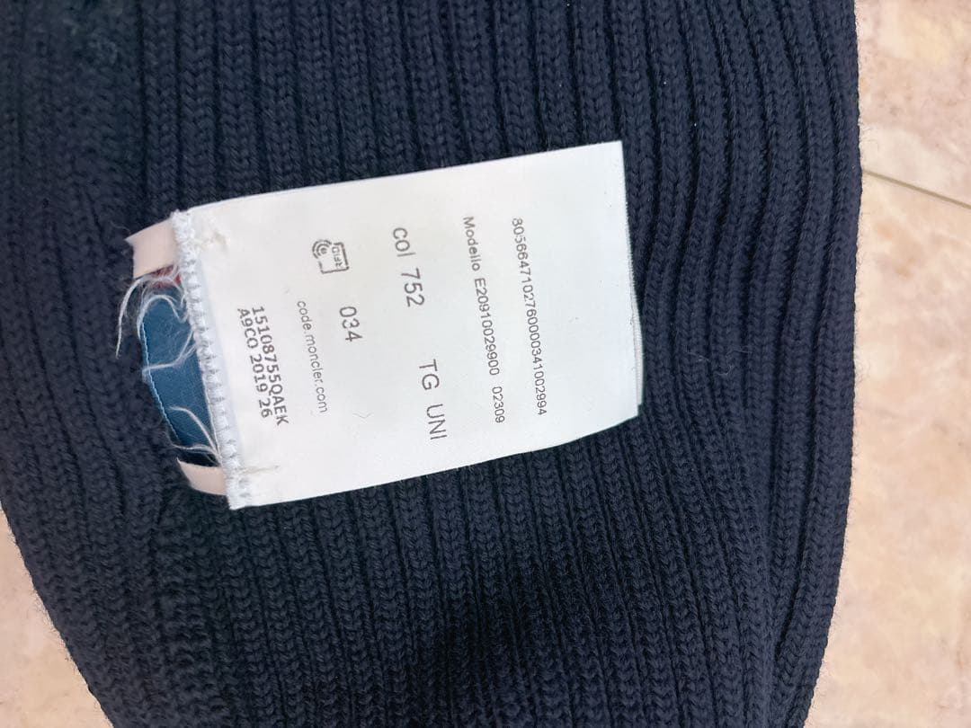 モンクレール　ニット　ビーニー　帽