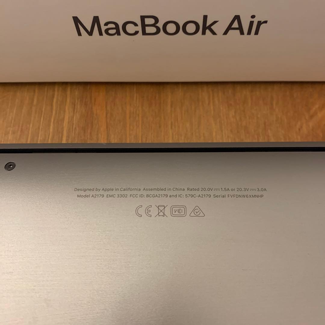 MWTJ2J/A スペースグレイ Apple MacBook Air Reti…