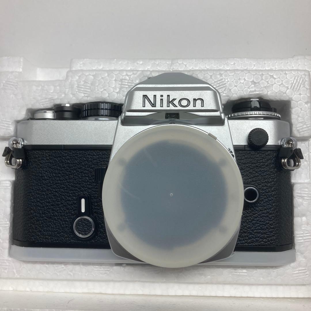 Nikon FE 極美品　元箱、説明書付き