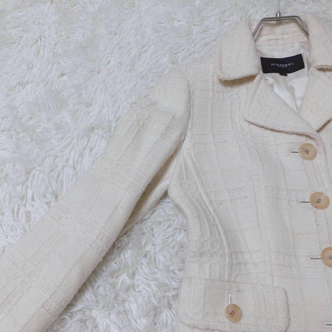 バーバリー ジャケット サイズ38 アイボリー アウター カジュアル フォーマル