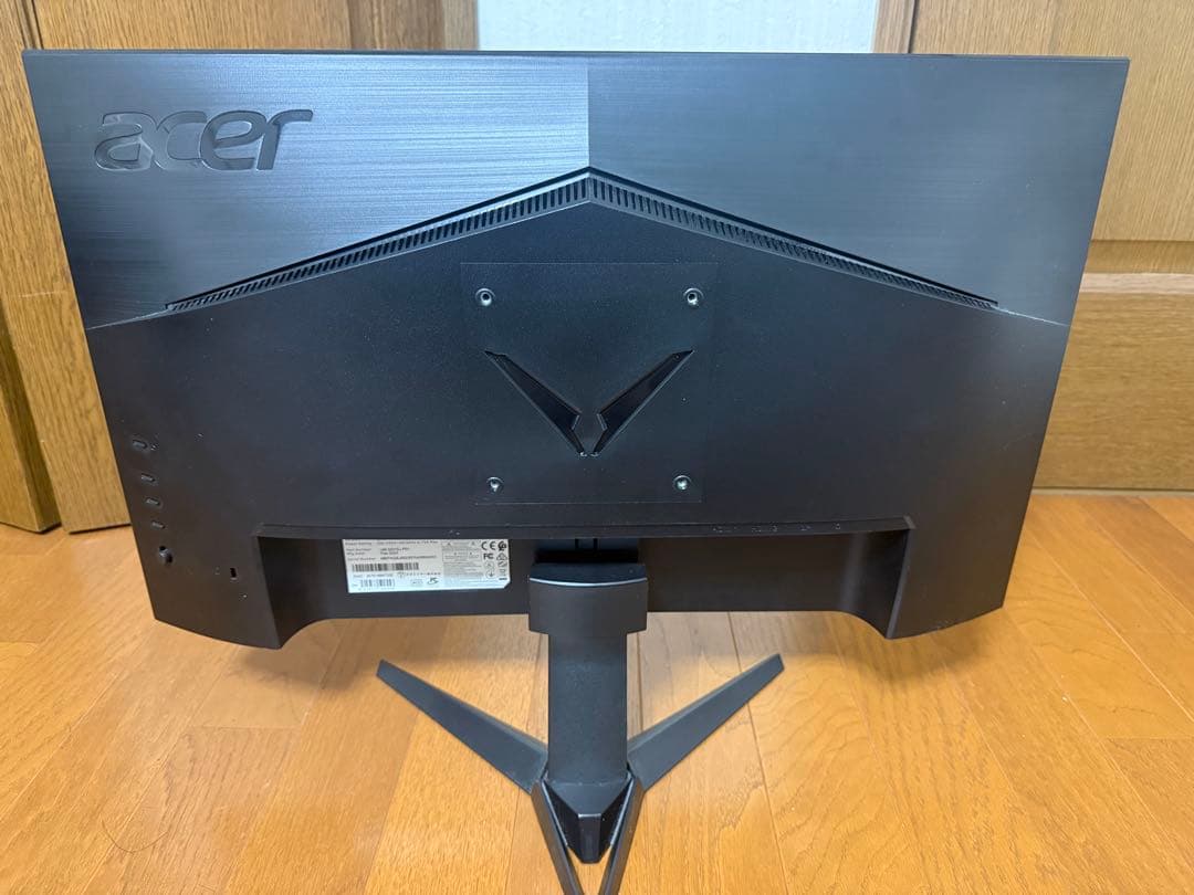 【ブリ】acer Nitro 23.8インチ 165hz モニター