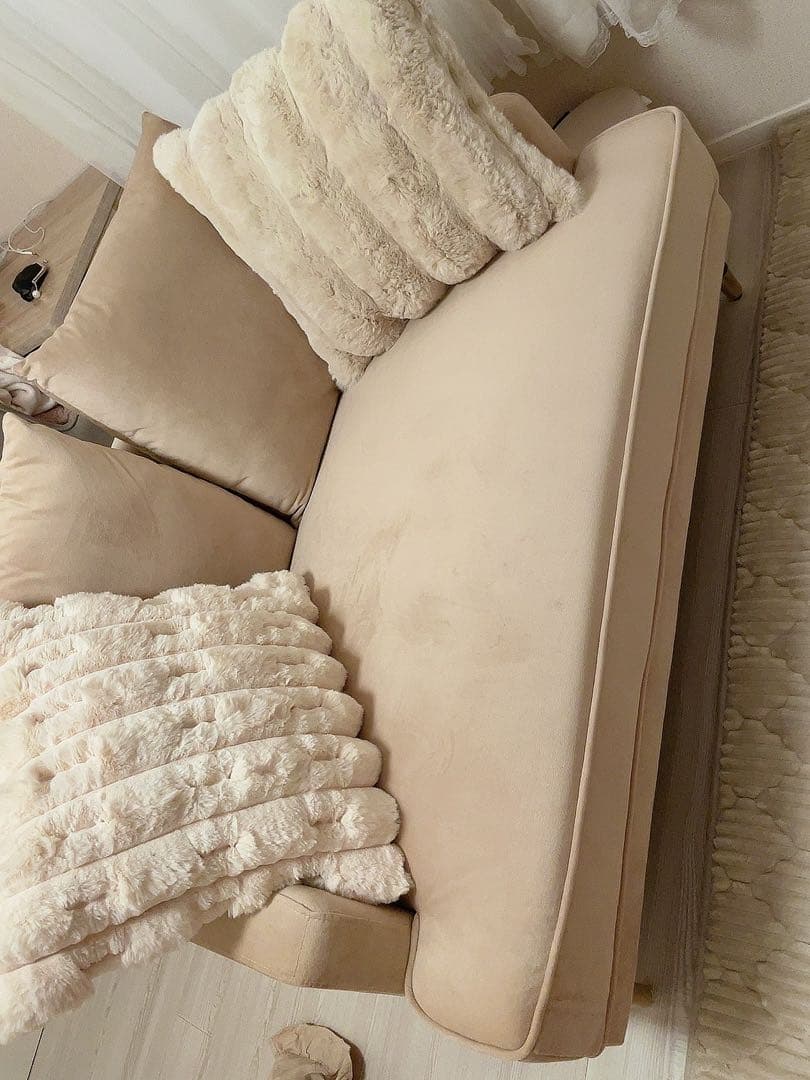 タ*マ様 【最終値下げ】LOWYA ベージュ 2人掛けソファ