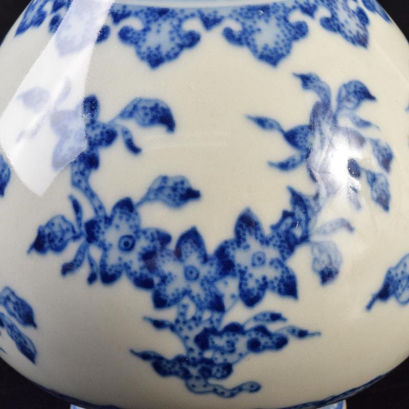 中国　大清乾隆年製　青花花卉文蒜頭瓶　M　7890E