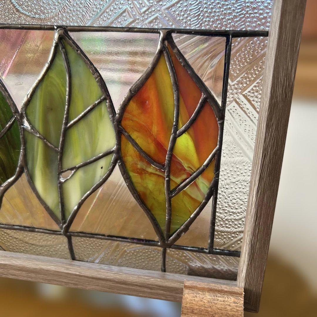 ステンドグラスパネル　葉っぱ達9