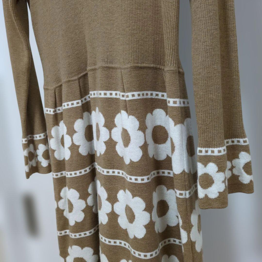 新品未使用　スーパービューティー　花柄ニットワンピース チュニック