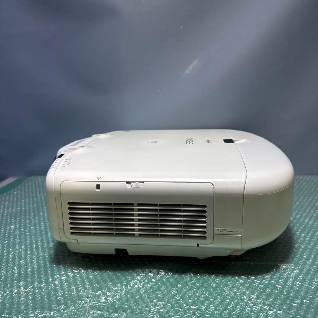 EPSON プロジェクター　EB-G6250W 動作OK 217時間