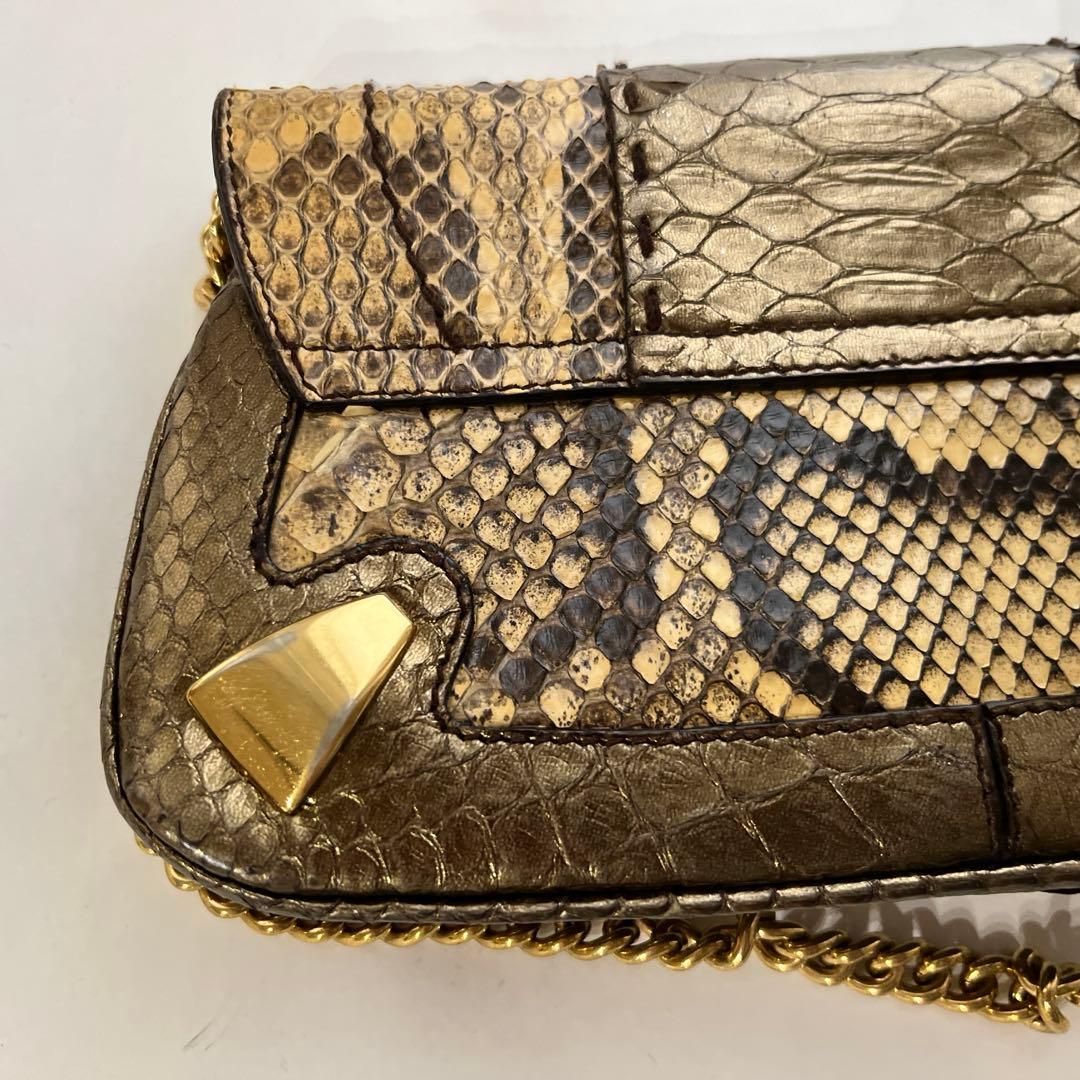 ドルチェ&ガッバーナ パイソン柄　蛇柄　クラッチ　チェーン付