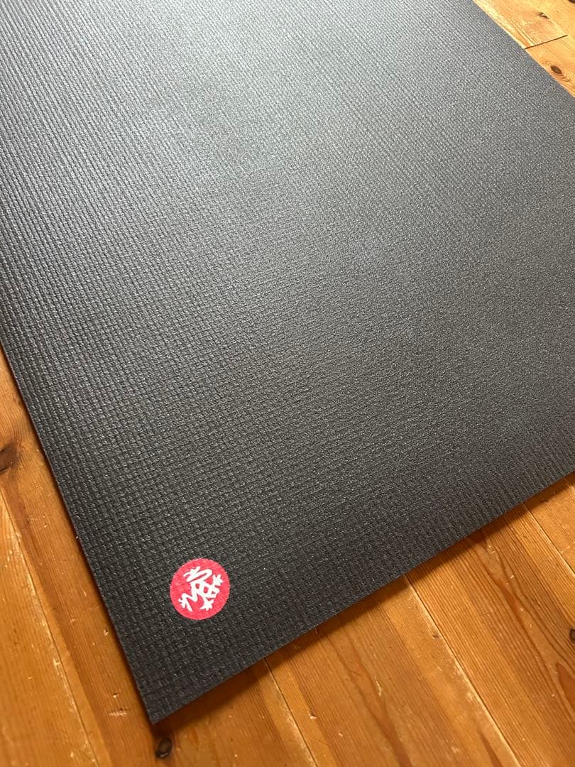 マンドゥカ　pro 6mm ヨガマット ブラック