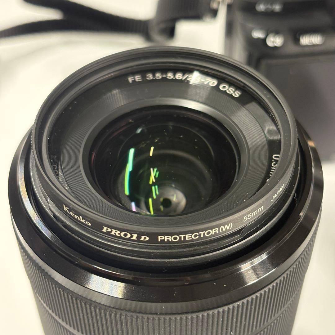 【美品】Sony α7 III ミラーレスカメラ 本体とレンズ付き