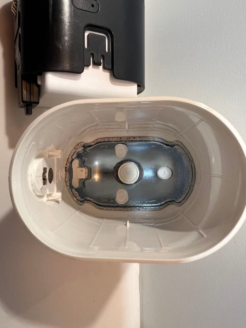 Arlo Pro3 アーロ　スポットライトカメラ　ワイヤレスセキュリティカメラ