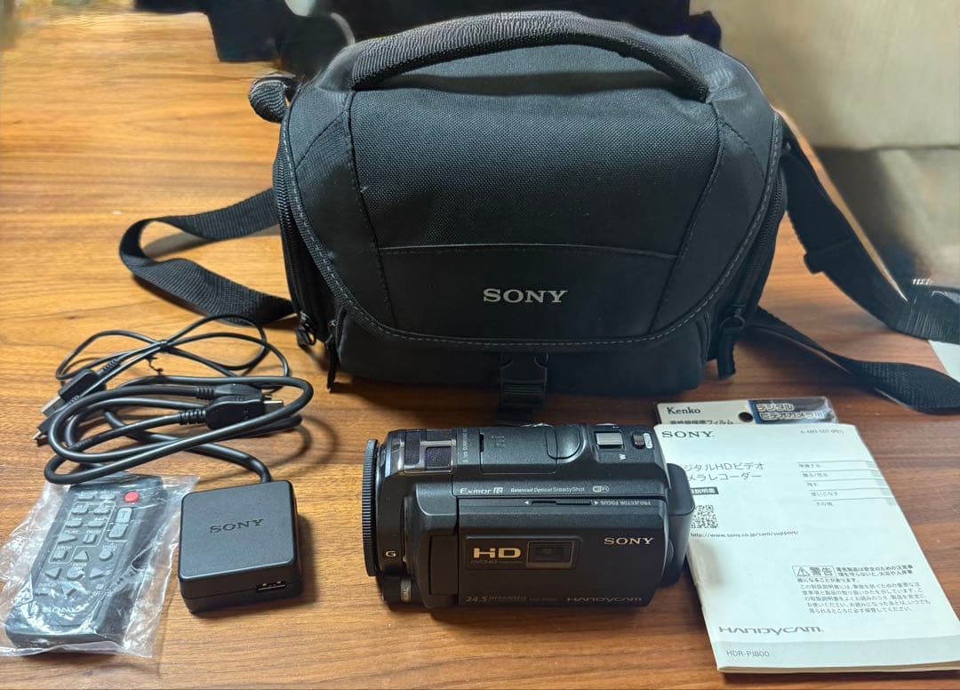 最終値下げ　SONY ビデオカメラ HDR-PJ800 2014年製 ポーチ付き
