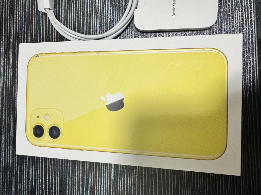 Apple iPhone 11 イエロー　256GB