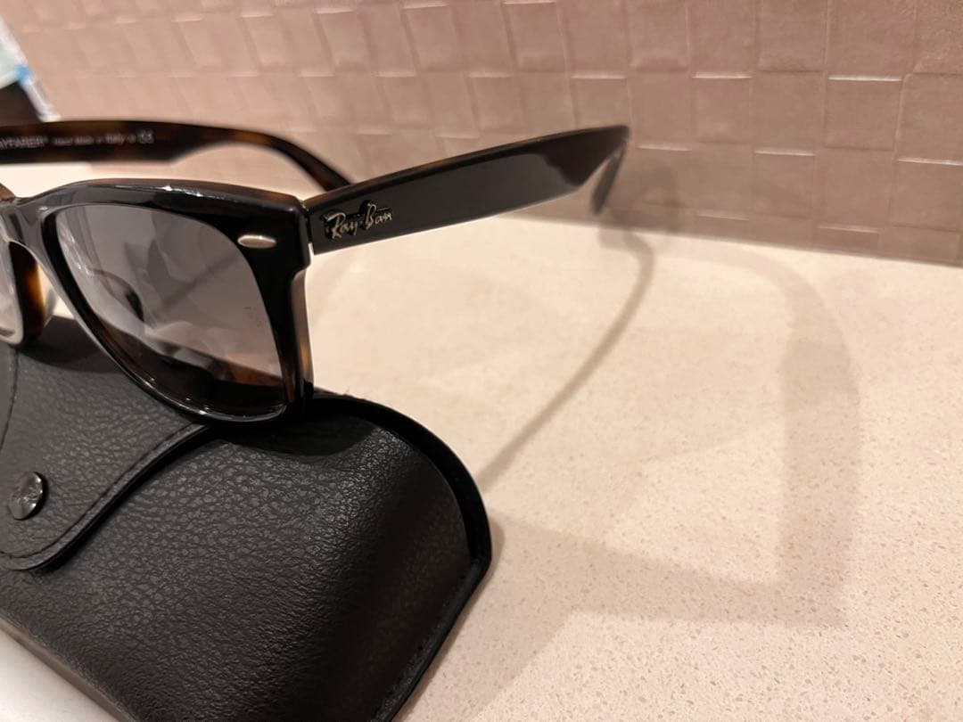 Ray-Ban（レイバン） WAYFARER RB2140-F