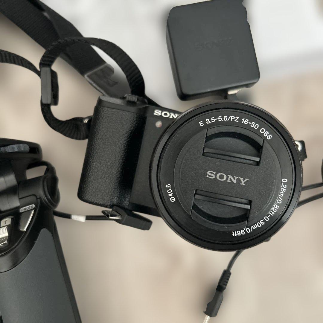 【美品】SONY α5100 ソニー ミラーレス一眼 ズームレンズキット