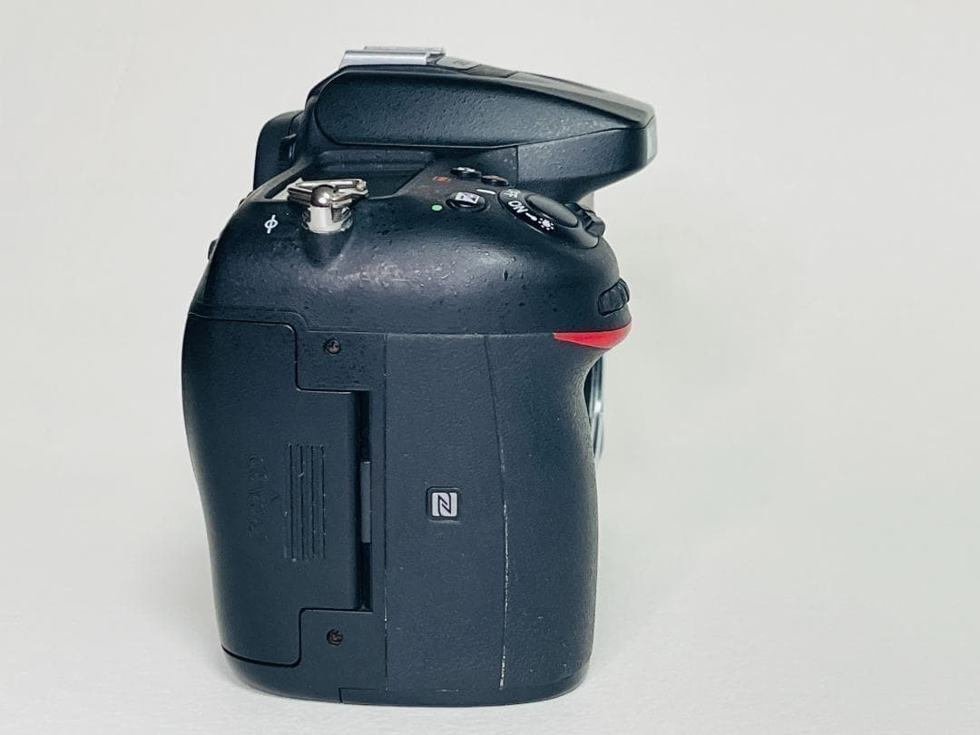 ニコン NIKON D7200 デジタル一眼レフ カメラ 中古 現状品