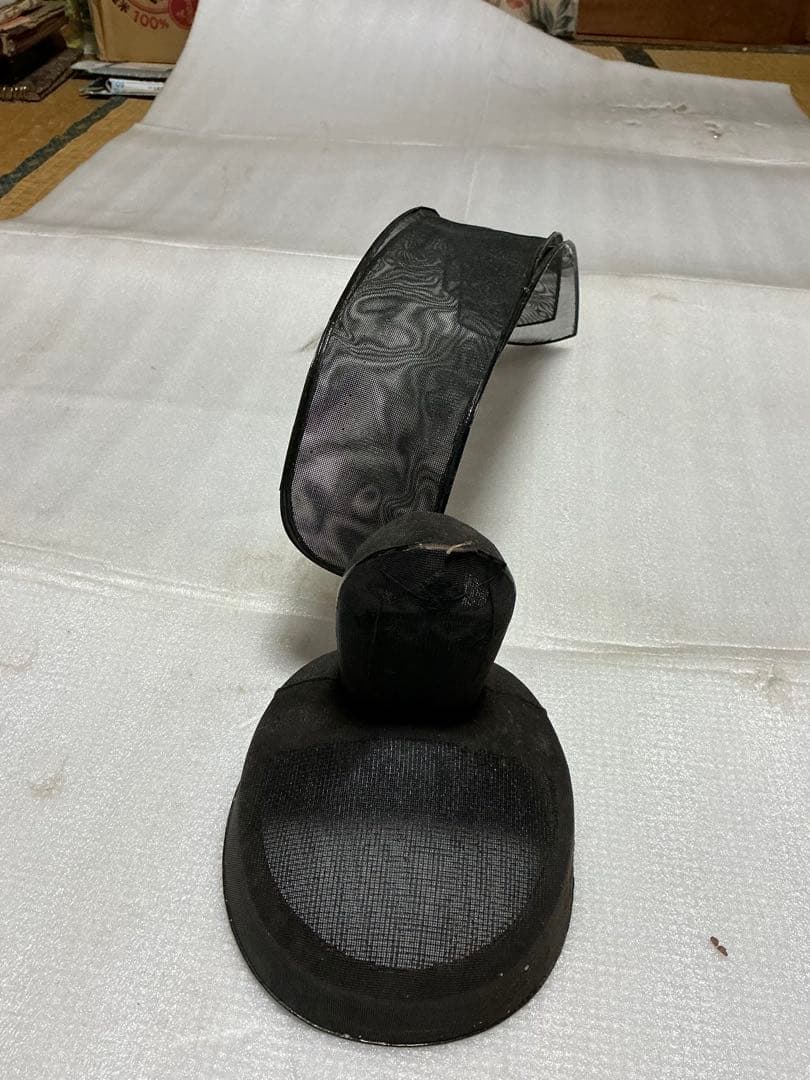 冠・烏帽子帽子。【昭和時代の物　中古品　敗れ箇所有ります】。