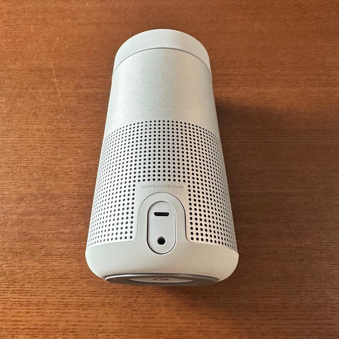 【美品】Bose SoundLink Revolveワイヤレススピーカー 土台付