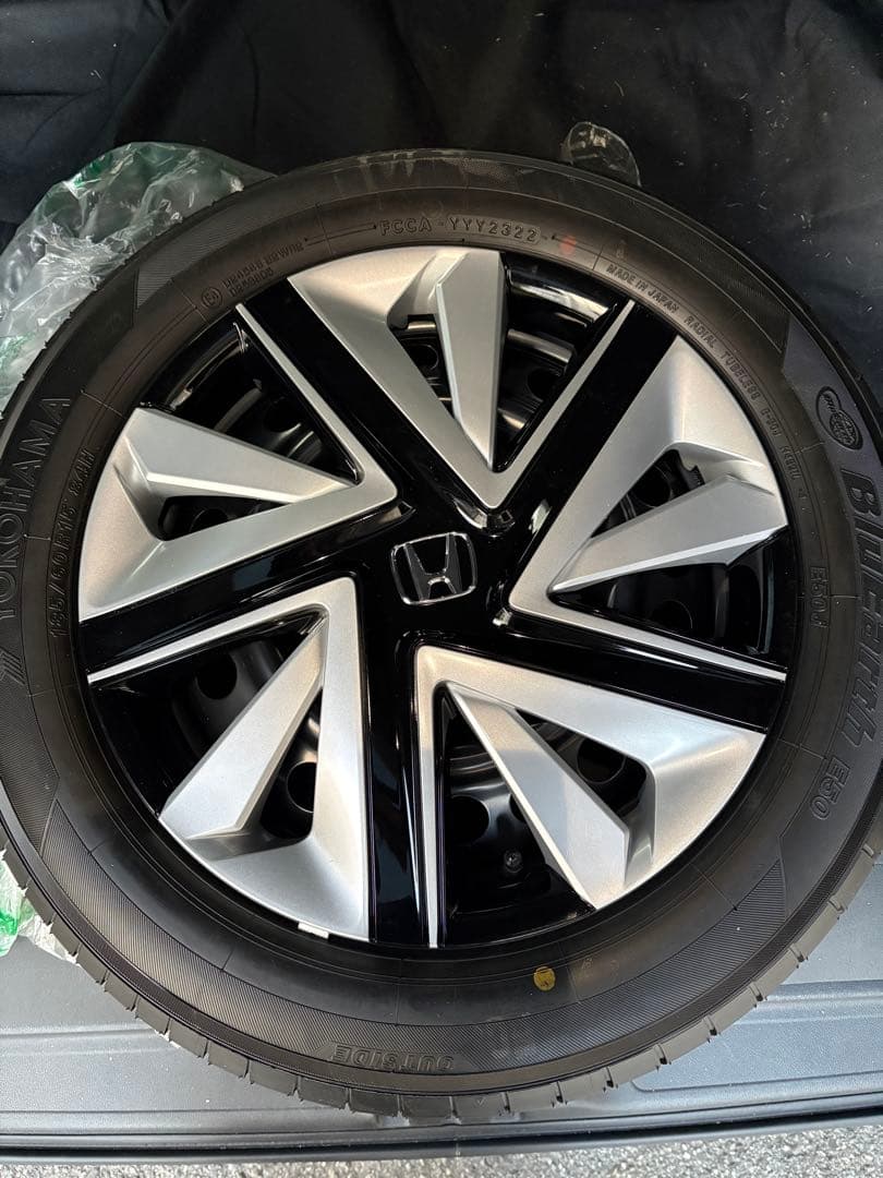 ホンダ 新車外し4本セット タイヤ ホイール 横浜ブルーアース185/60/15