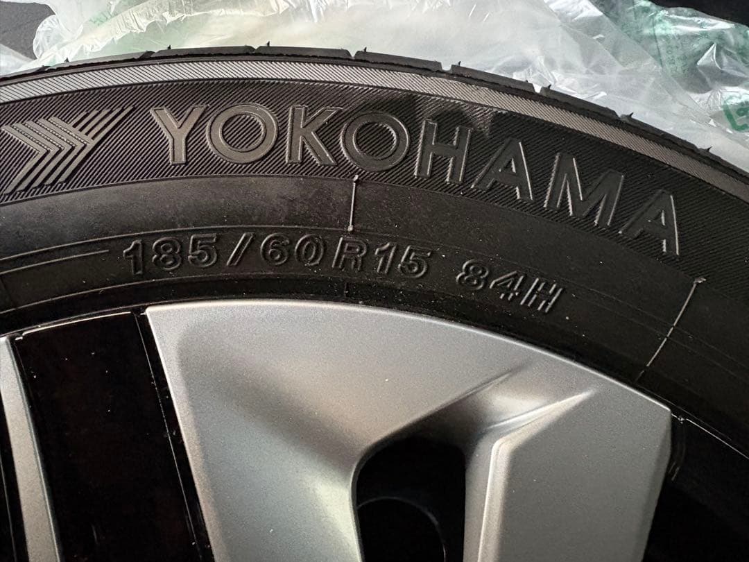 ホンダ 新車外し4本セット タイヤ ホイール 横浜ブルーアース185/60/15