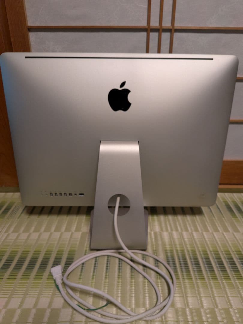 iMac 2010 mid メモリ12GB 容量2TB キーボード　マウス付き