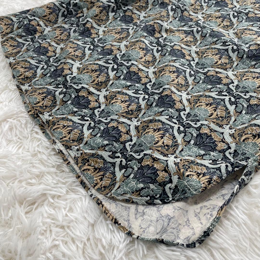 amherst リバティ　コーデュロイワンピース　フローリッシュ　長袖