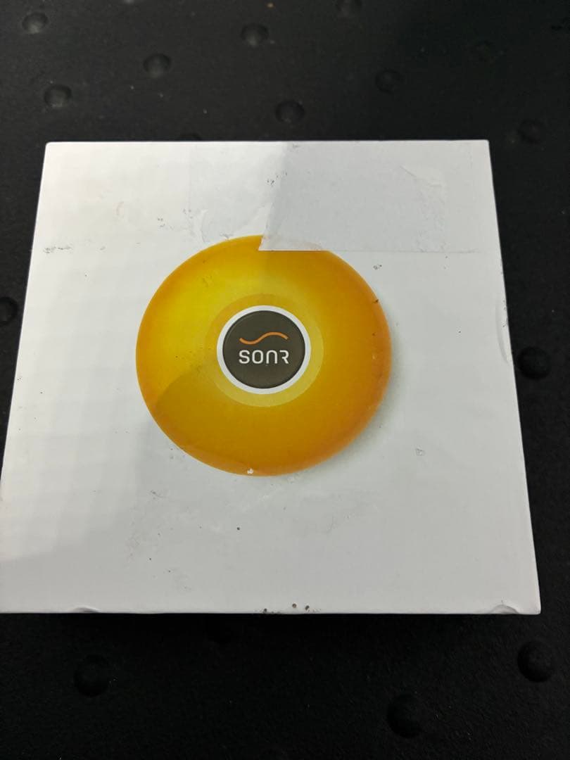 SONR MUSIC USBケーブル付き　水泳用骨伝導スピーカー　新品