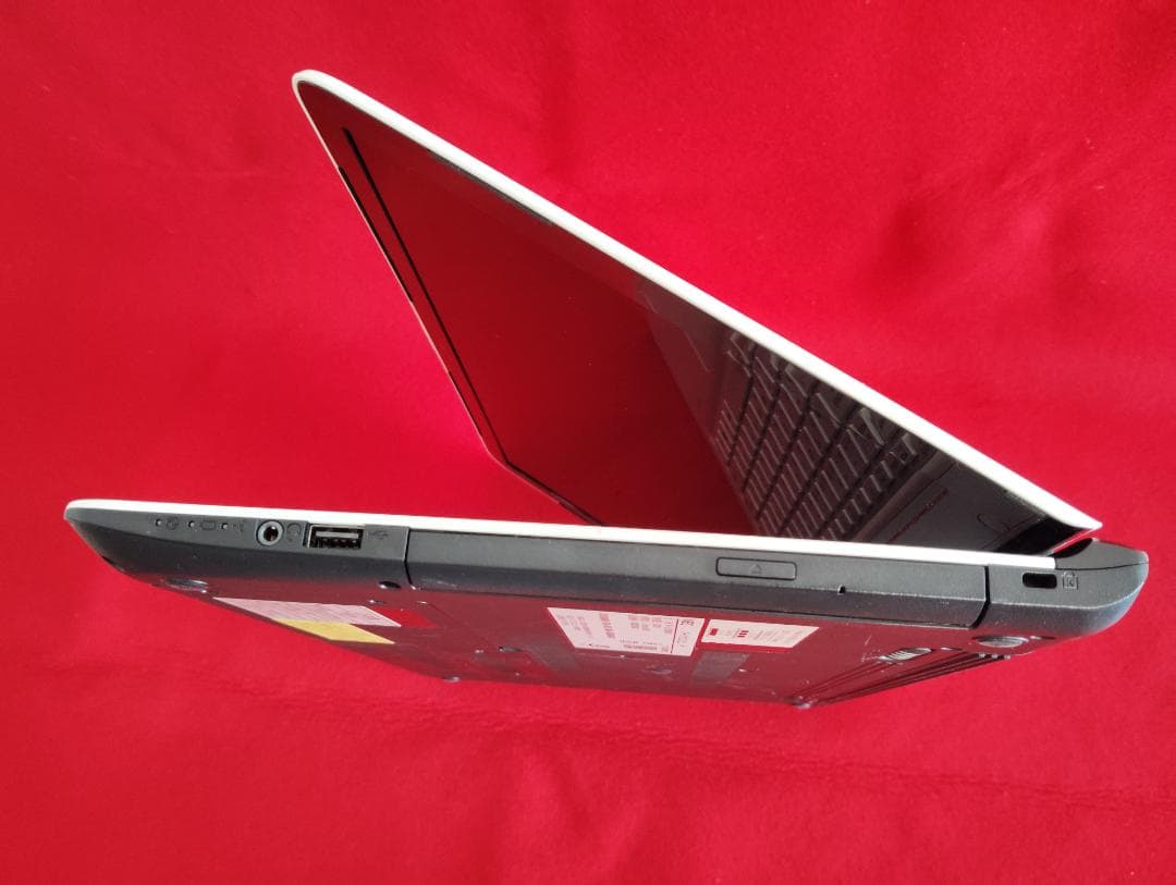 NEC ホワイトノートPC Windows 11 Office搭載①