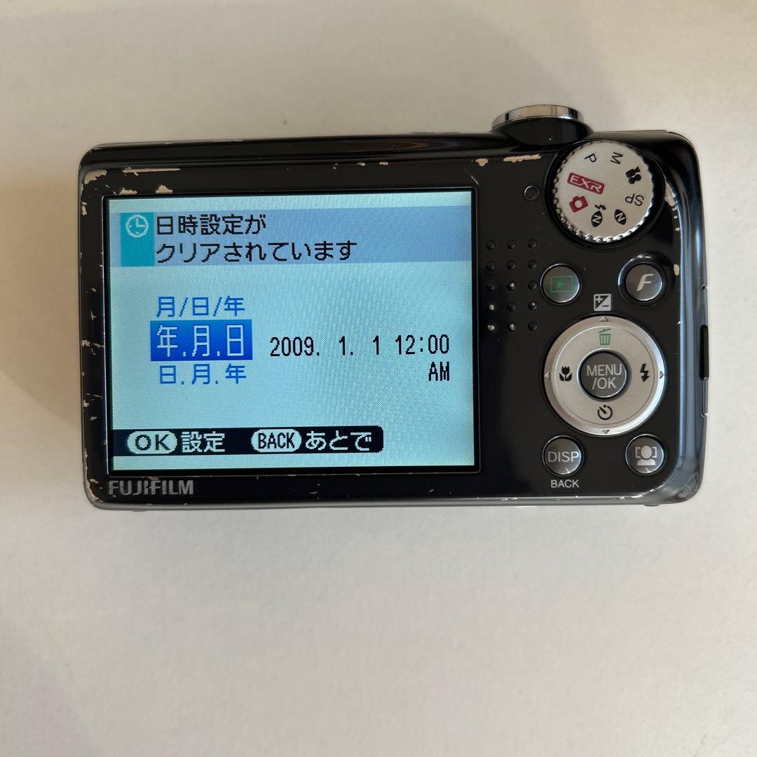 富士フィルム　FINEPIX F70EXR