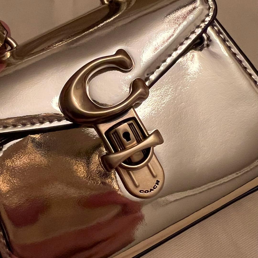 COACH ゴールド (2点)