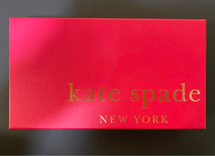 新品未使用 kate spade ケイトスペード 長財布 (箱付き)