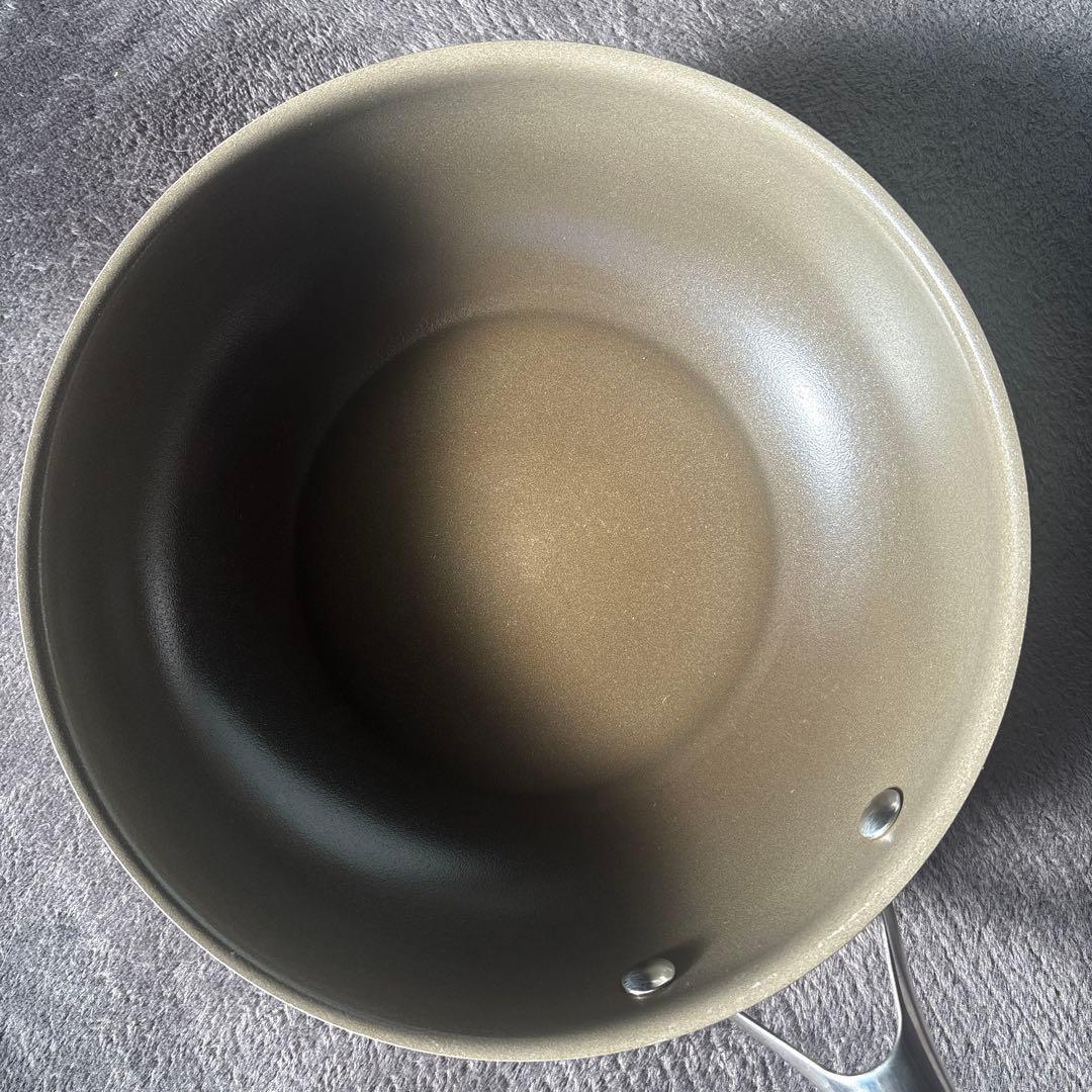 コレール フライパン　20cm、26cm深型