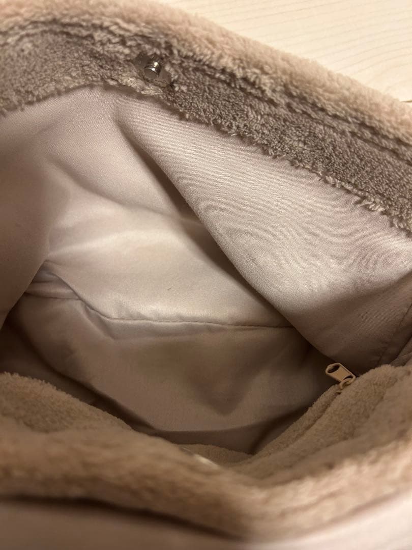 CHANEL PRÉCISION ベージュ ショルダーバッグ ノベルティ