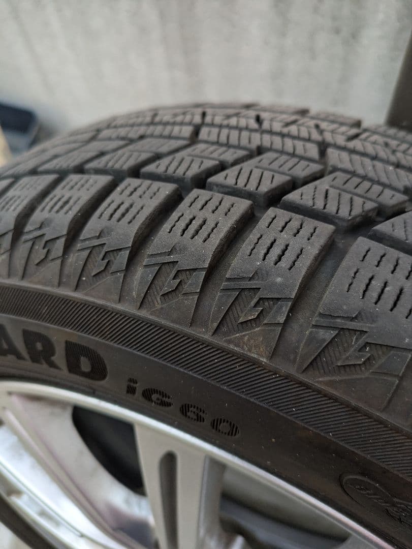 美品　YOKOHAMA スタッドレスタイヤ 155/65R14