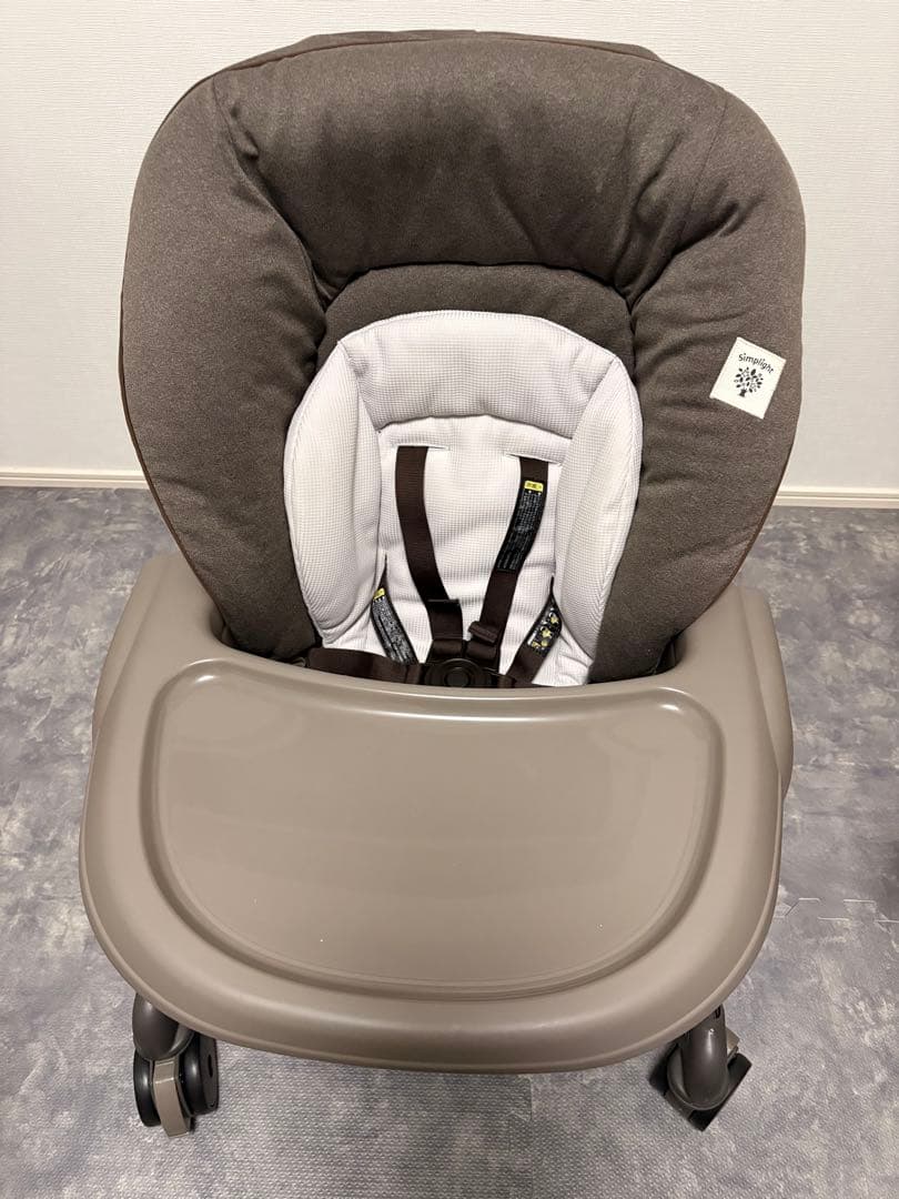 Combi ネムリラ オートスウィング Simplight　電動ハイローチェア