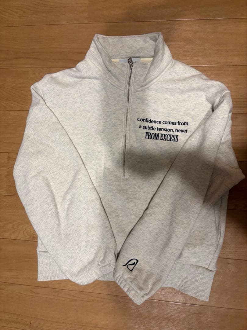 ADAM ET ROPE' FEMME ハーフジップススウェット